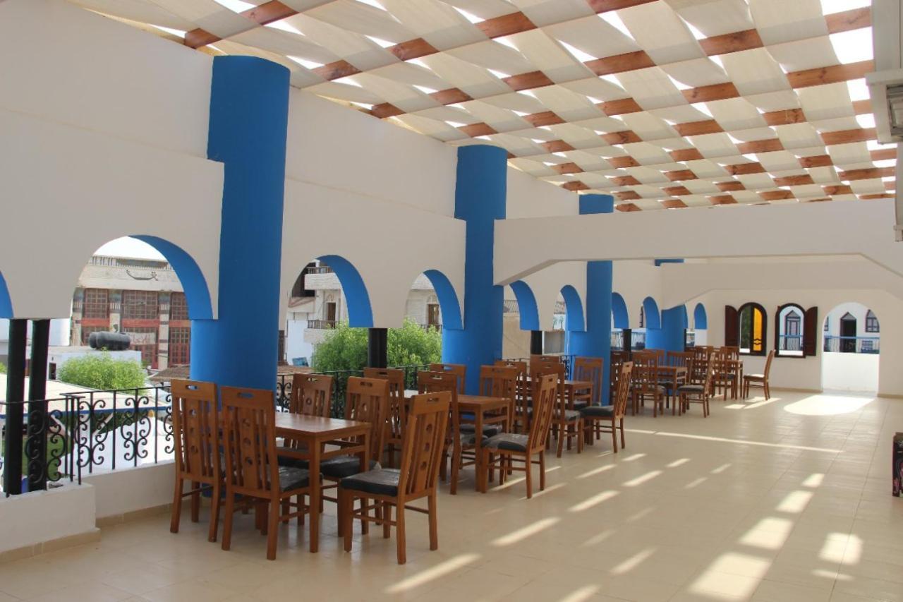 Yassmina Hotel 达哈布 外观 照片