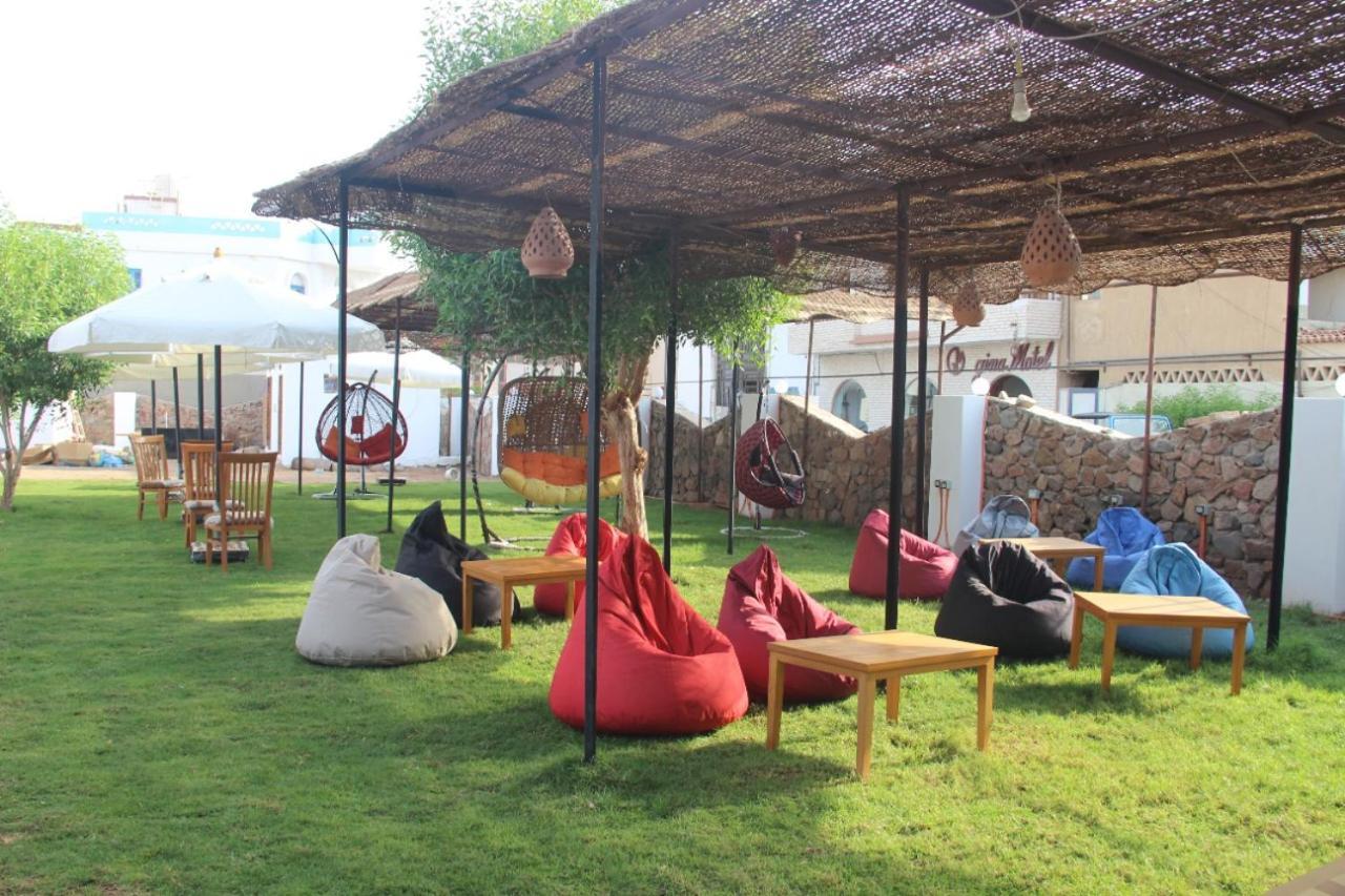 Yassmina Hotel 达哈布 外观 照片