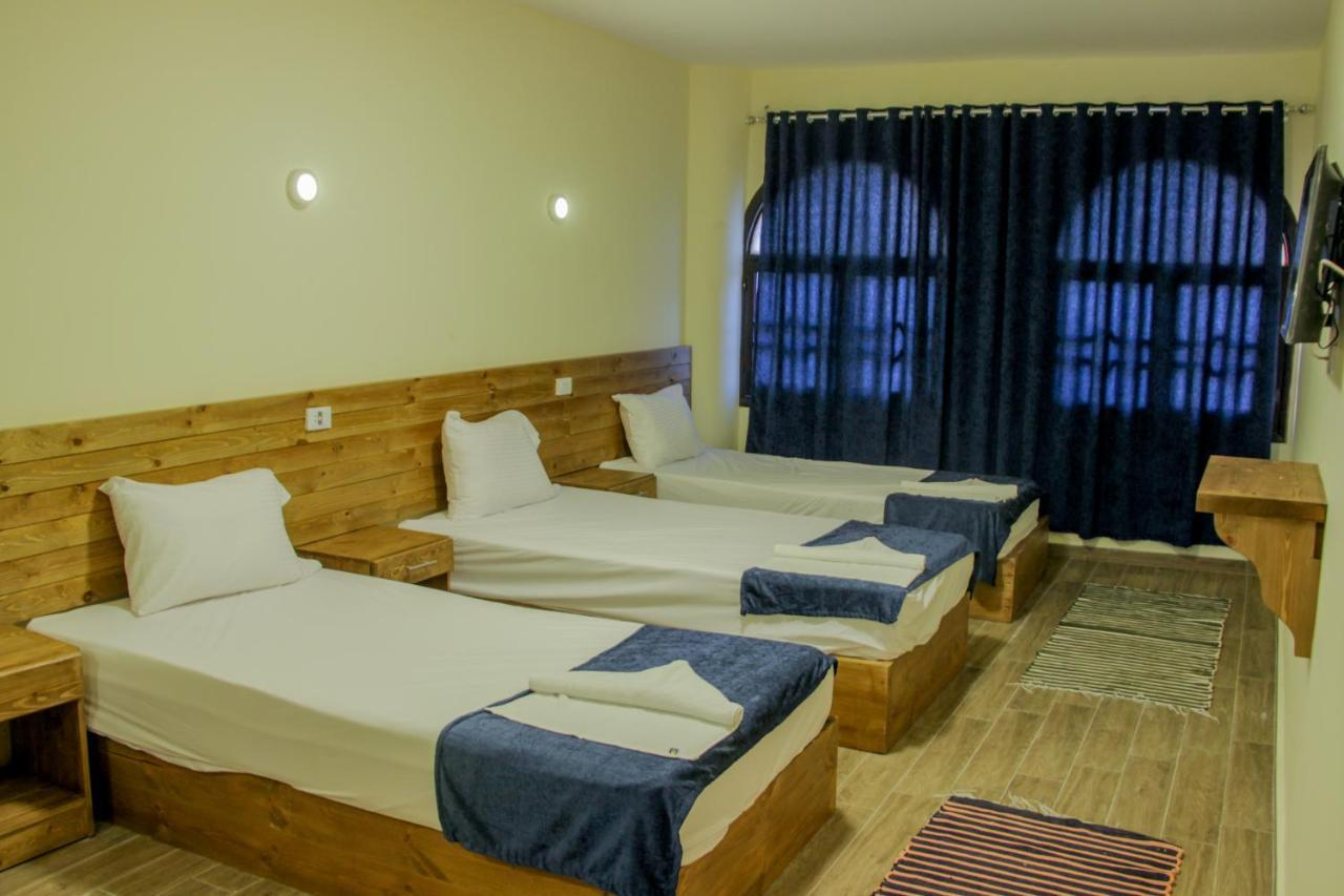 Yassmina Hotel 达哈布 外观 照片