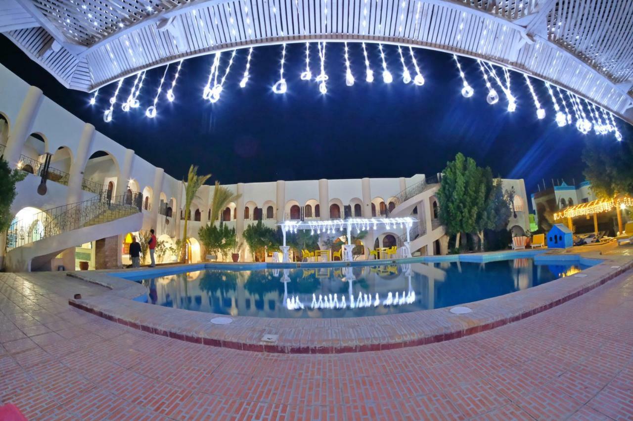 Yassmina Hotel 达哈布 外观 照片